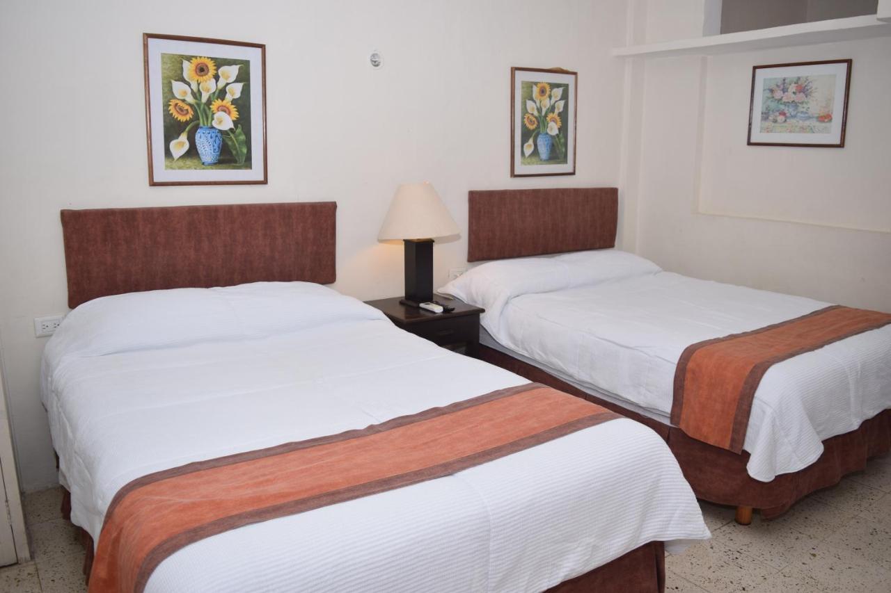 Hotel Suites Le Monde Cancún Exterior foto