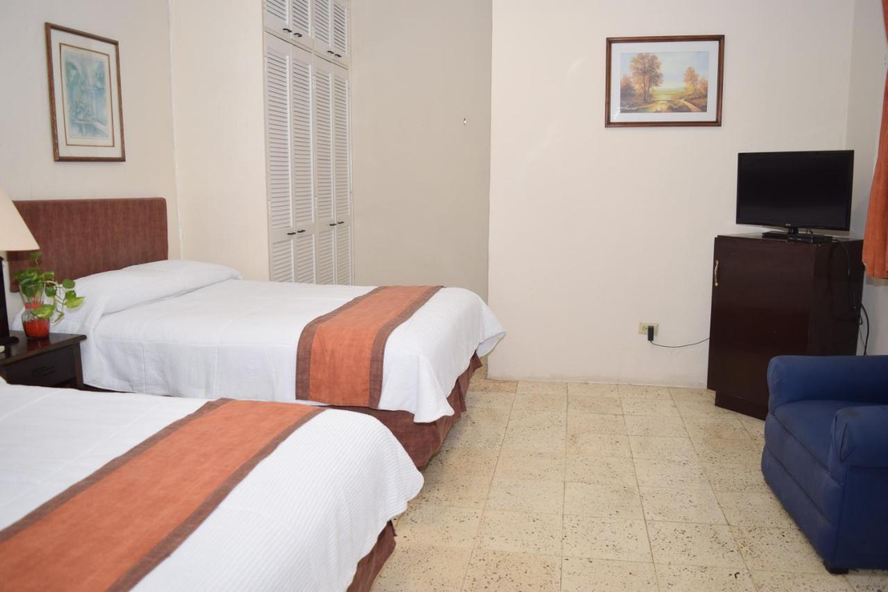 Hotel Suites Le Monde Cancún Exterior foto
