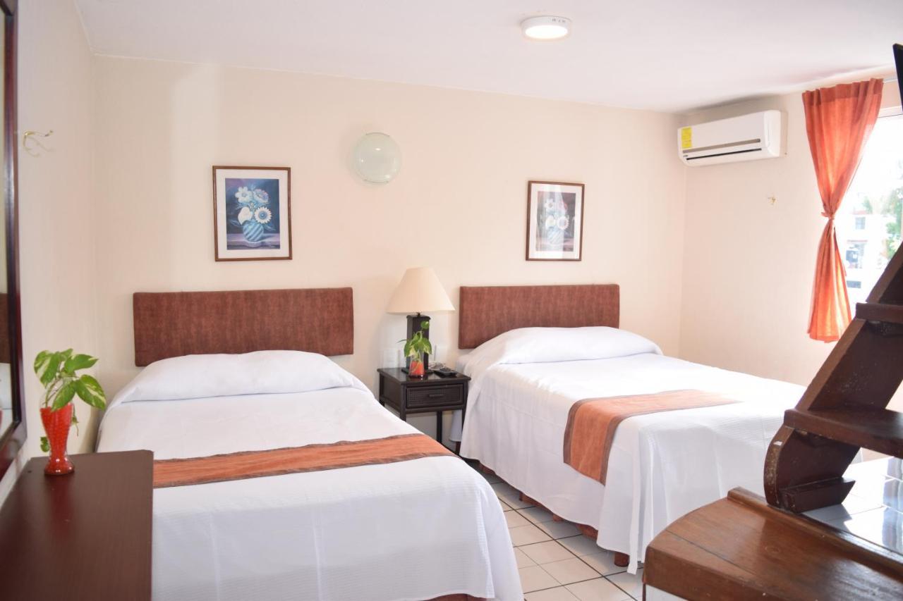 Hotel Suites Le Monde Cancún Exterior foto
